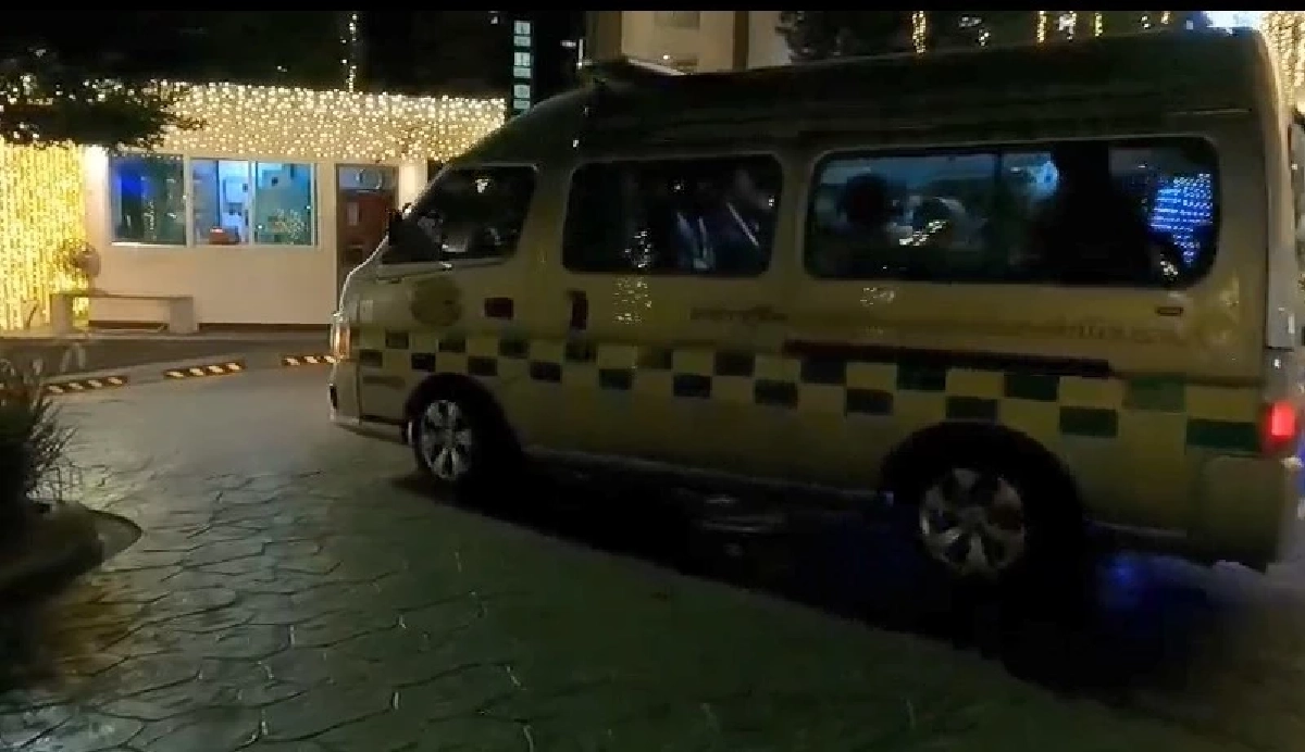 ส่ง รพ. ด่วน! นักกีฬาซีเกมส์ ทีมชาติไทย 8 คน ปวดท้องอาเจียน