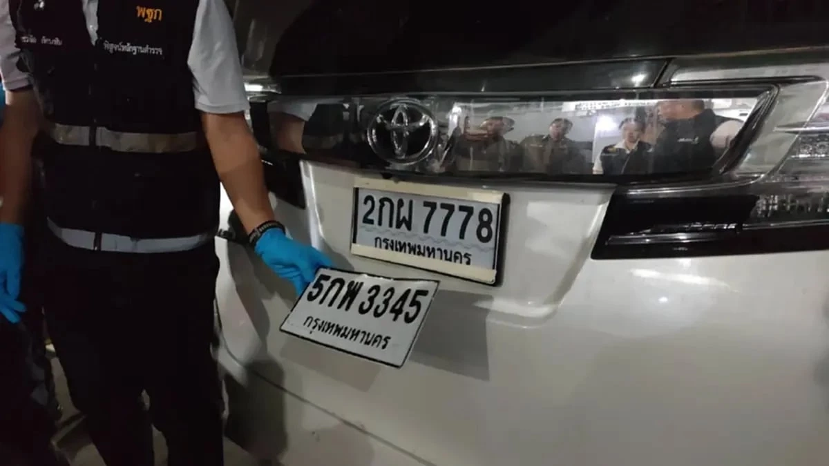 แม่ร่ำไห้รับร่างลูกชาย หลังถูกยิงเสียชีวิตบนทางพิเศษศรีรัช