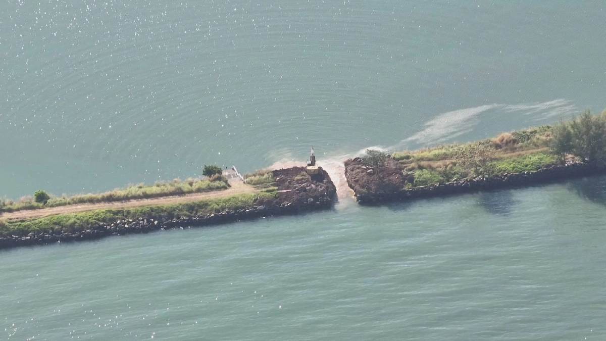 กองทัพเรือ เปิดเบื้องหลัง กัมพูชารื้อเขื่อนกันคลื่น ยัน ไม่ได้ข่มขู่