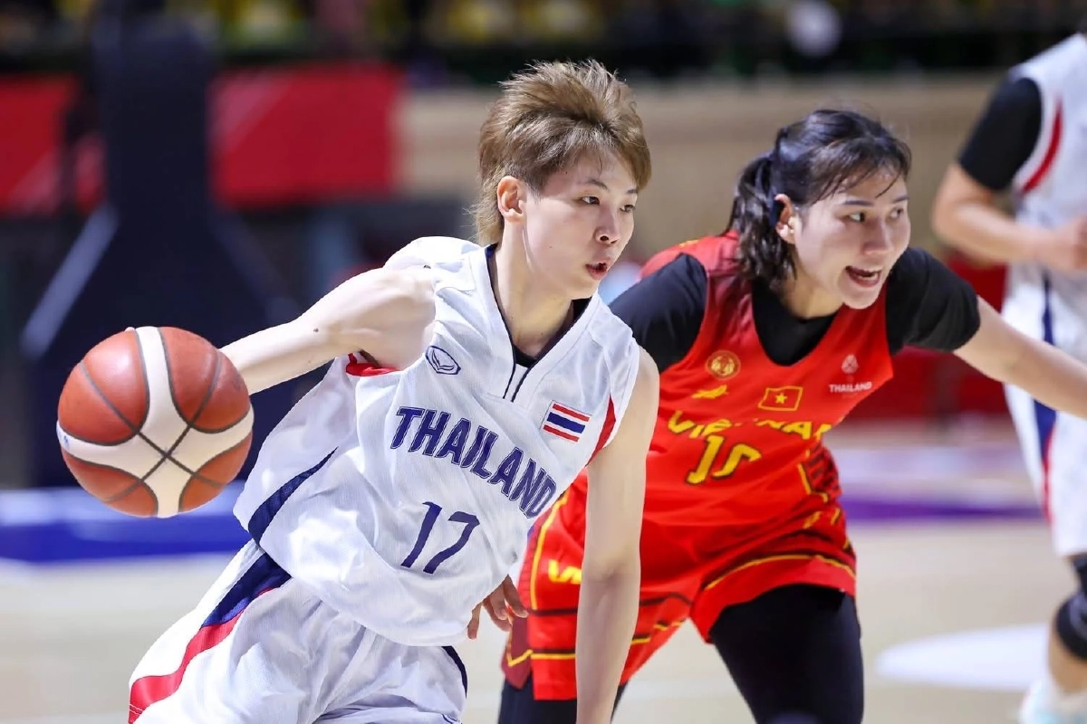 บาสหญิงไทย ผงาดแชมป์กลุ่มซีเกมส์ "โค้ชมิช่า" มั่นใจ! ศักยภาพไทยไกลระดับยุโรป