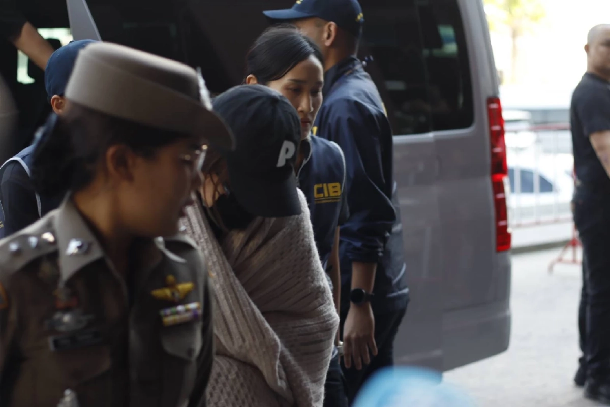 ทนายสายหยุด ข้องใจ เพิ่งพา "นานา" รอมอบตัว แต่ ตร.บ่ายเบี่ยง ก่อนถูกบุกจับ