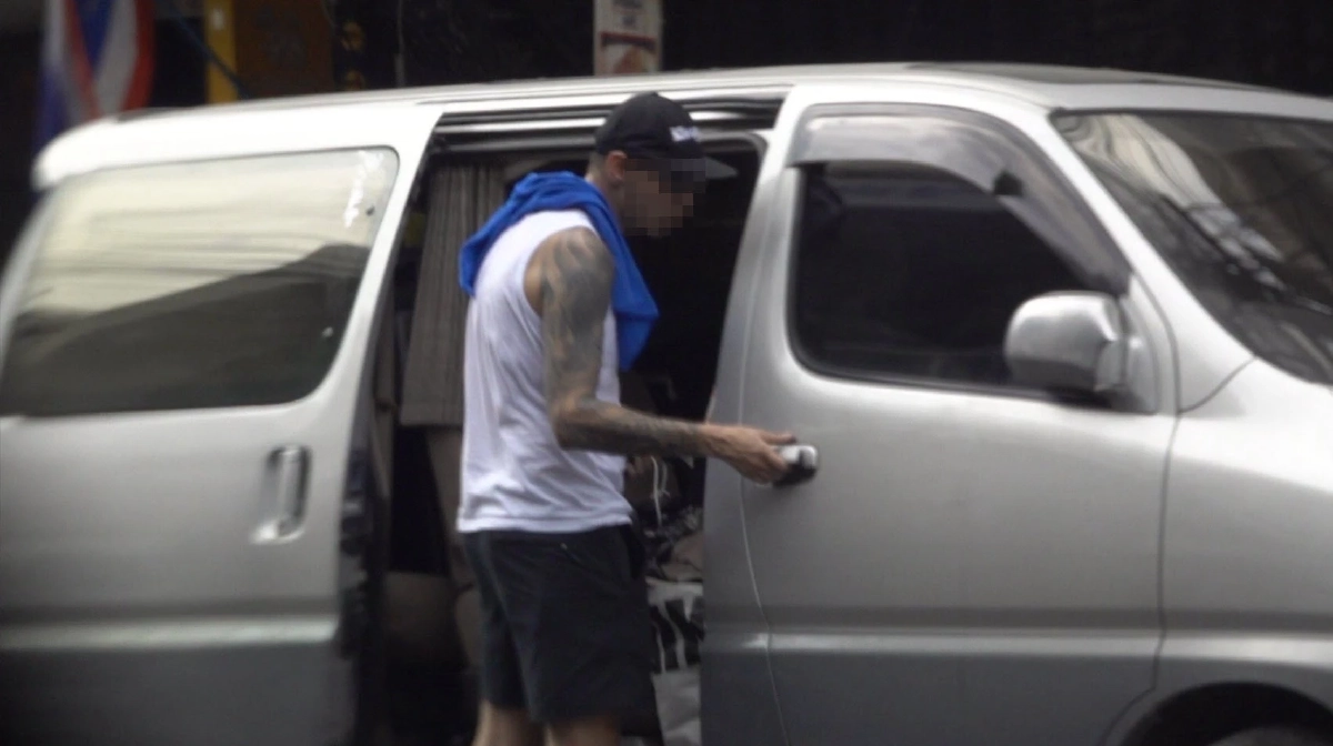 ช็อก! แก๊งรัสเซียใช้ AI Bot ขายยาบ้า "ไร้ตัวตน" ติด QR code ทั่วกทม.