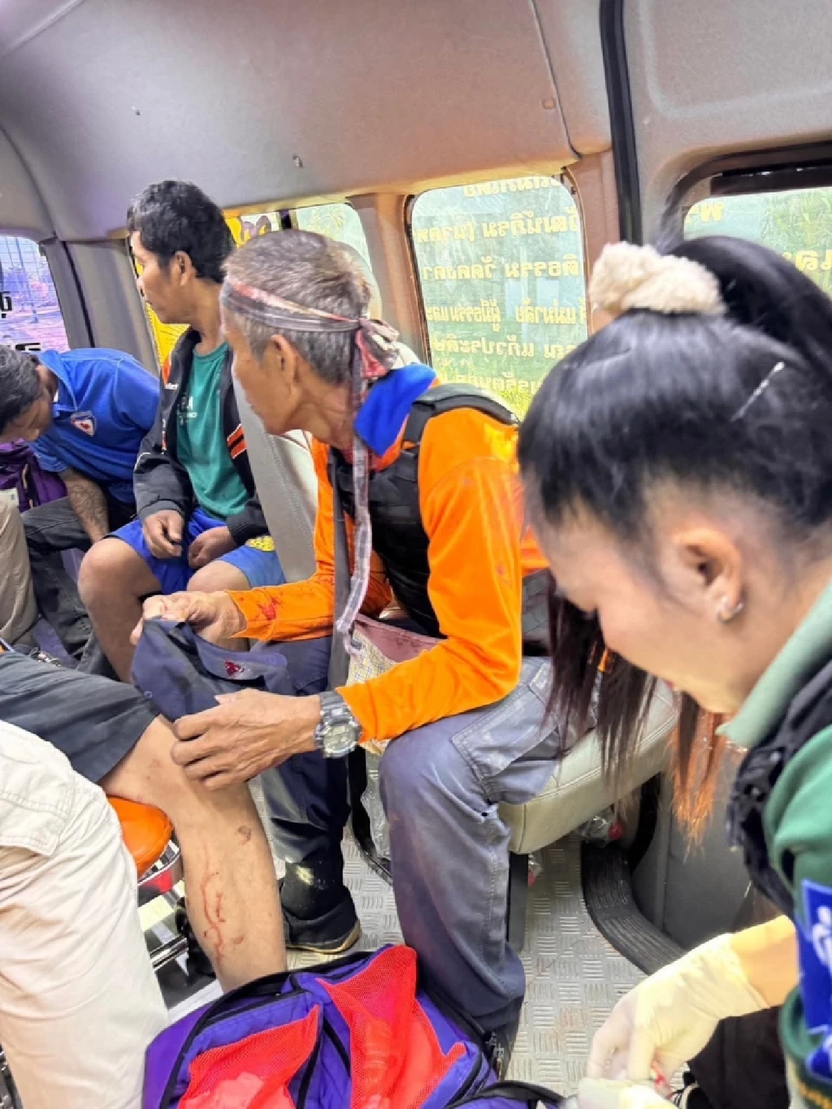 เขมรยิงระเบิด BM-21 ถล่มบ้านพัง ชาวบ้านเจ็บหวิดแขนขาด