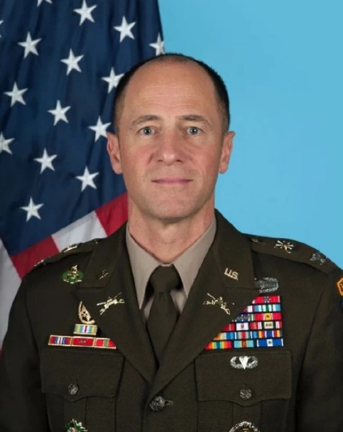 เปิดสายสัมพันธ์ลับ "ฮุน มาเนต" กับเวสต์พอยต์ รุ่น 1999 ของสหรัฐ