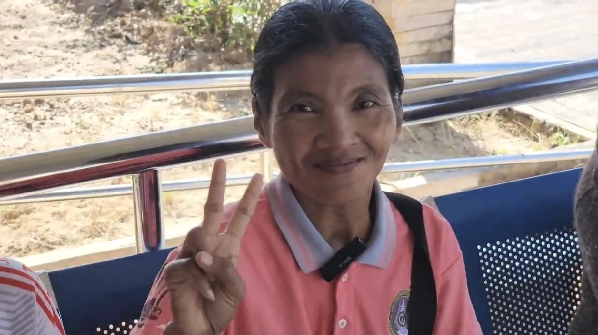 แม่ “พลทหาร ภานุพัฒน์” ดีใจร่ำไห้ เตรียมใส่ชุดสวยรอรับศพลูก