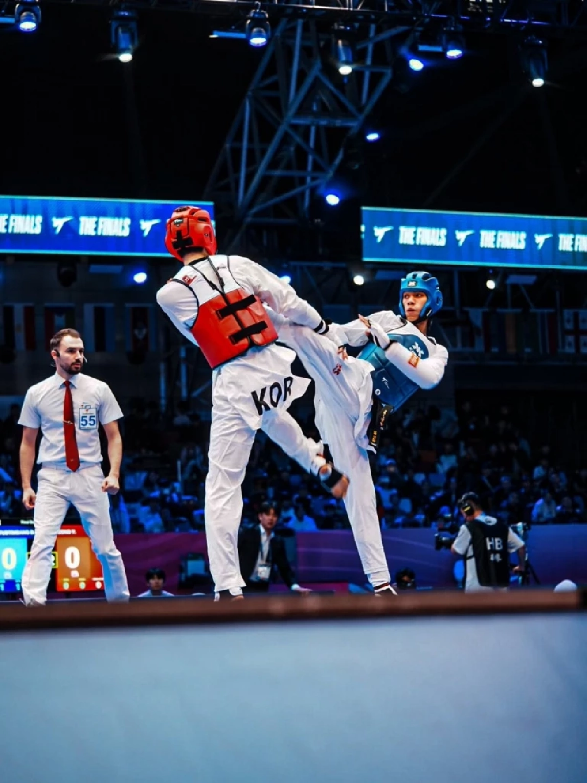 เปิดวาร์ป 'หยู บัลลังก์'เหรียญทองซีเกมส์ เทควันโด โซเชียลกรี๊ดหนัก!