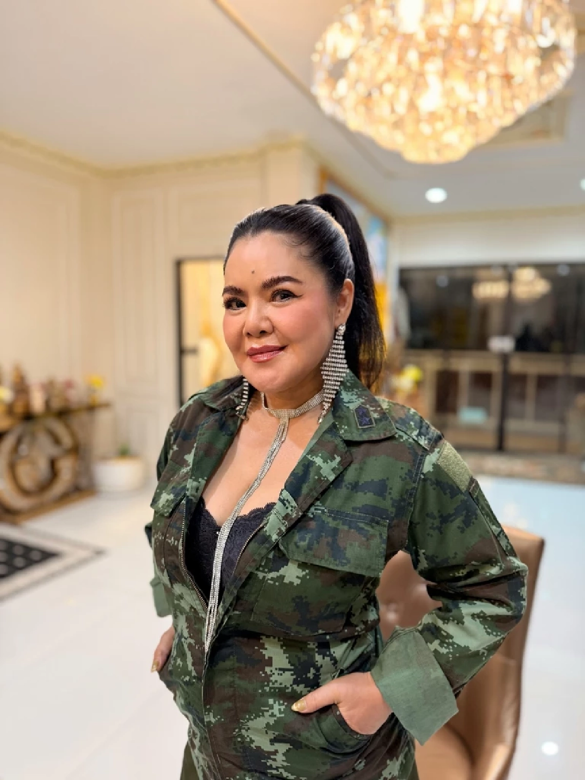 ‘ฮาย อาภาพร’ ฟาดแรง ปม! ชายแดนไทย-เขมร ลั่น! ถ้ามีอำนาจจะ ‘ไข่ลงตู้มเดียวจบ’