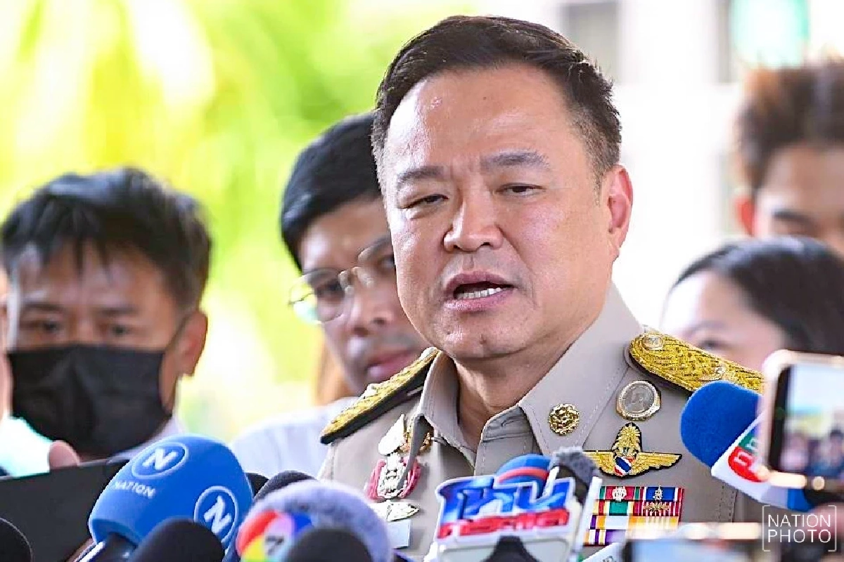"อนุทิน" ปิดทางเจรจาเขมร ย้อน "อันวาร์" หมดเวลาขอให้ไทยหยุด