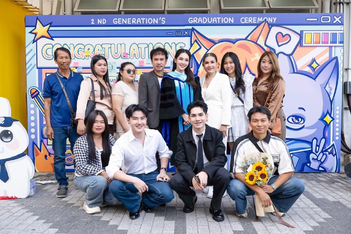 เติมไฟ 'ผู้กองแคท' คว้า ป.เอกสมศักดิ์ศรี 'ร.ต.อ.หญิง ดร.' ส่งท้ายปี