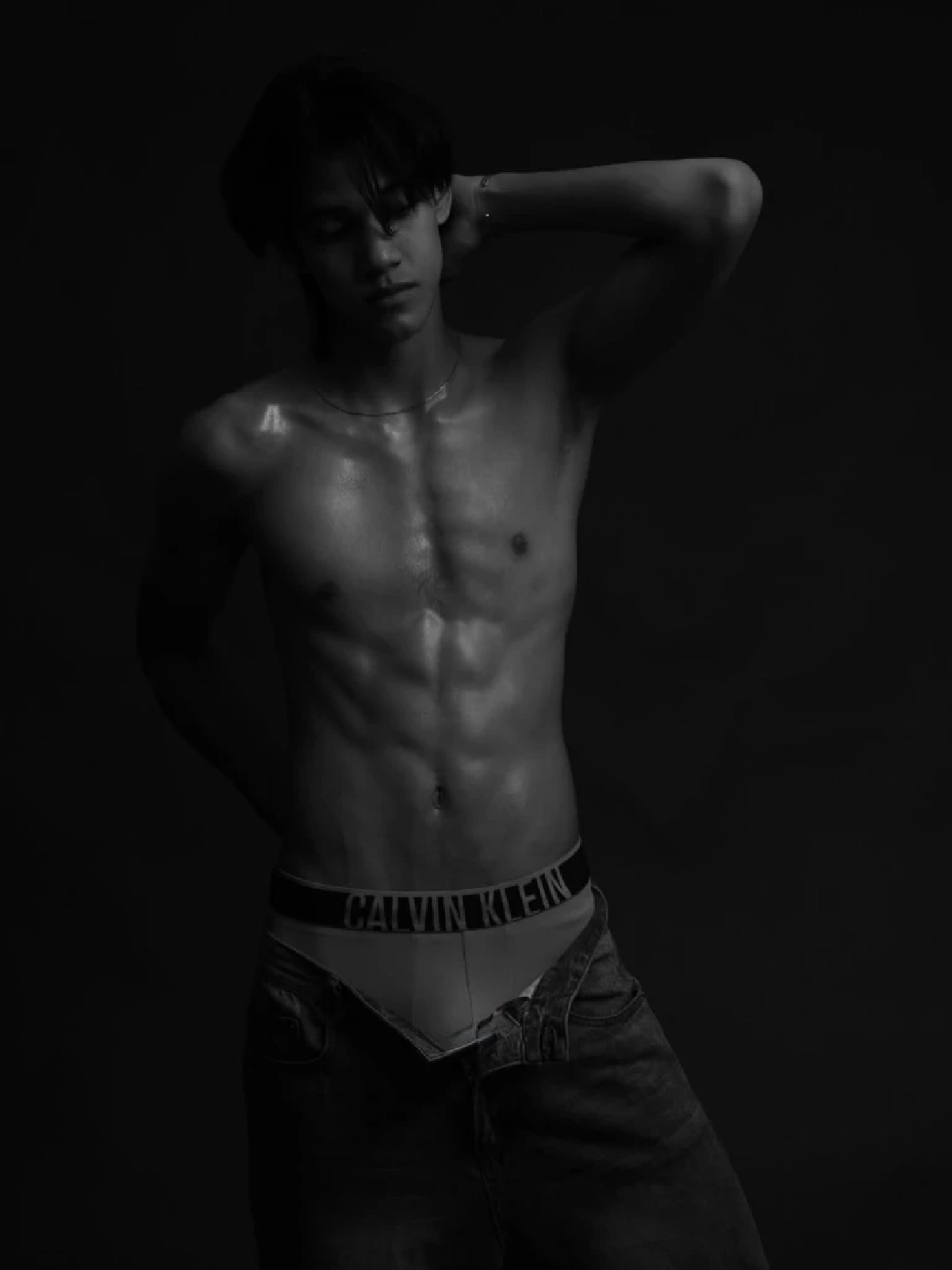 เปิดวาร์ป 'หยู บัลลังก์'เหรียญทองซีเกมส์ เทควันโด โซเชียลกรี๊ดหนัก!