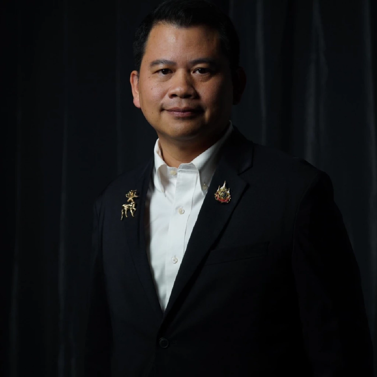 ‘อ.วันวิชิต’ ทิ้งบอมบ์! 10 นักการเมืองสีเทาเอี่ยวเว็บพนัน อยู่พรรคนี้!