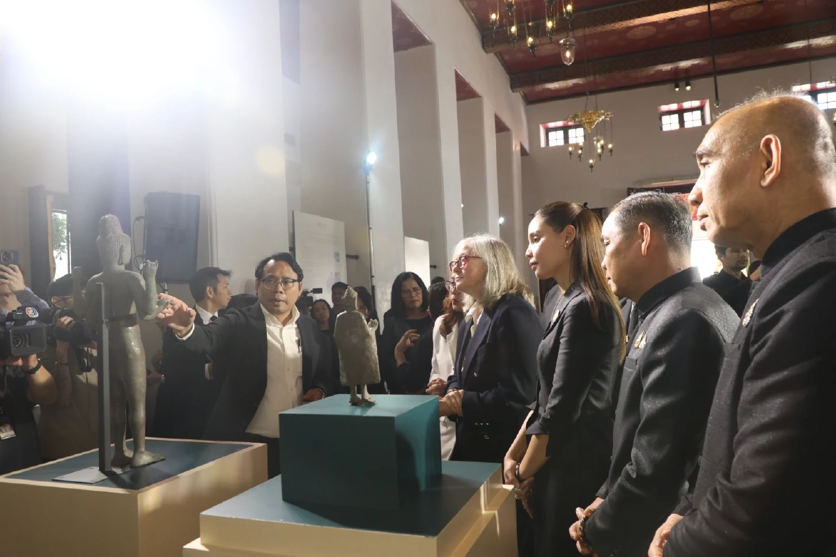 เปิดโฉม '4 โบราณวัตถุ' ประติมากรรมสำริดกลุ่มประโคนชัย คืนแผ่นดินแม่