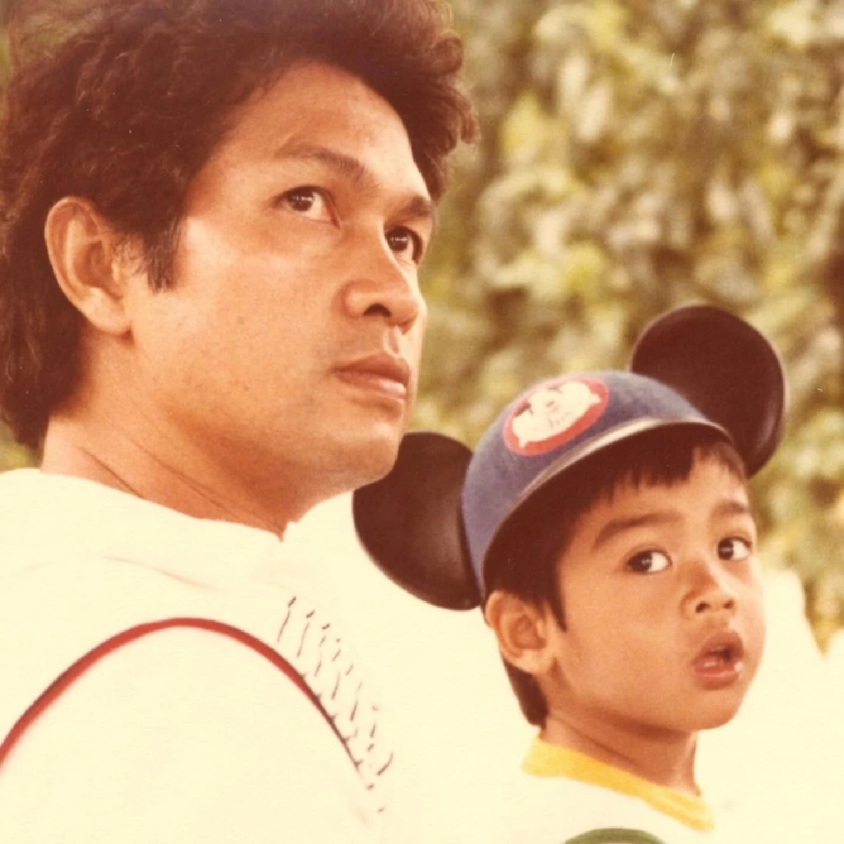 ทายสิ เด็กคนนี้ใครเอ่ย? พนักงานออฟฟิตสุดหล่อ ได้ภรรยาระดับนางเอกดัง