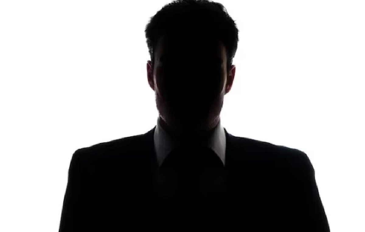 จับตารักใหม่! ลูกบิ๊กนักการเมือง วงในหลุดชัด! ซุ่มคบ 'ตัวแม่ระดับจักรวาล'