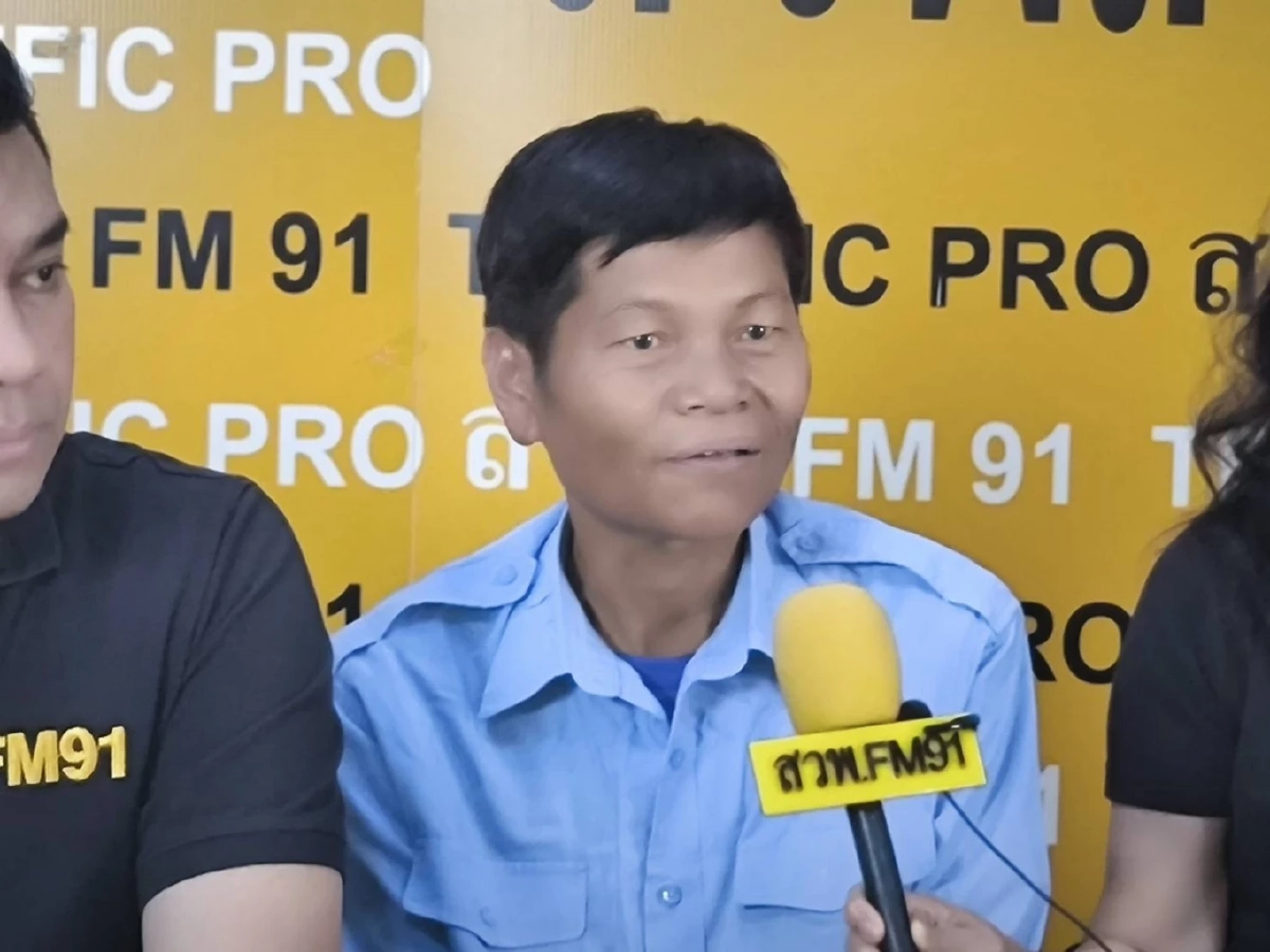 แท็กซี่ฮีโร่ เก็บเงินได้ 1 แสน ส่งคืนนักศึกษาชาวจีน หลังลืมไว้บนรถ