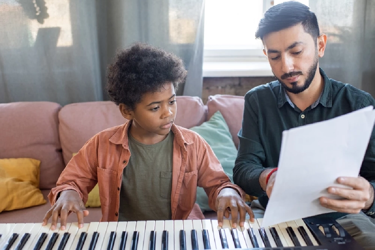 เรียนเปียโนเริ่มต้นต้องรู้อะไรบ้าง มือใหม่ควรเริ่มยังไง