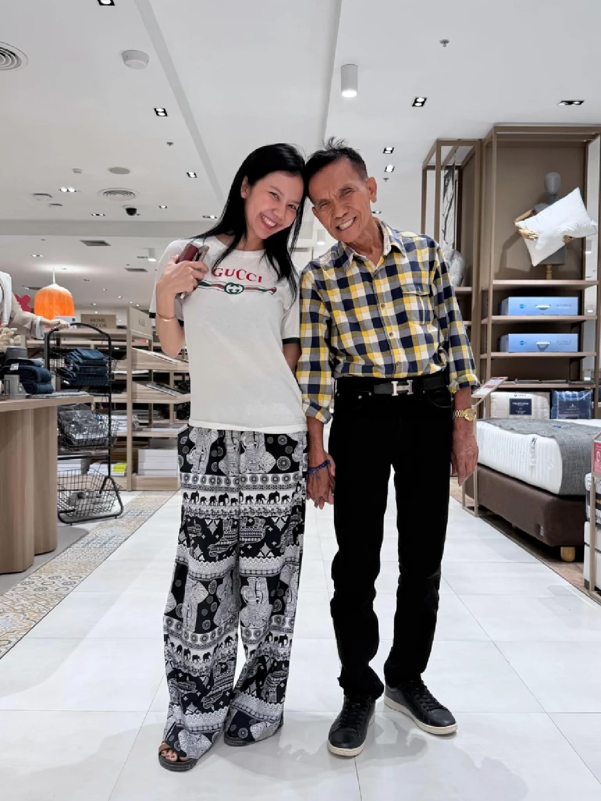 "จ๊ะ นงผณี" ตัดพ้อ.. พ่อประสบอุบัติเหตุรุนแรง 2 วันแล้วนะ ที่ไม่ได้ยินเสียงพ่อ