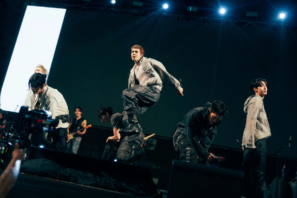 ‘XOXO Showcase 2026’ เปิดตัวสุดปัง  4EVE-ATLAS นำทีม T-POP