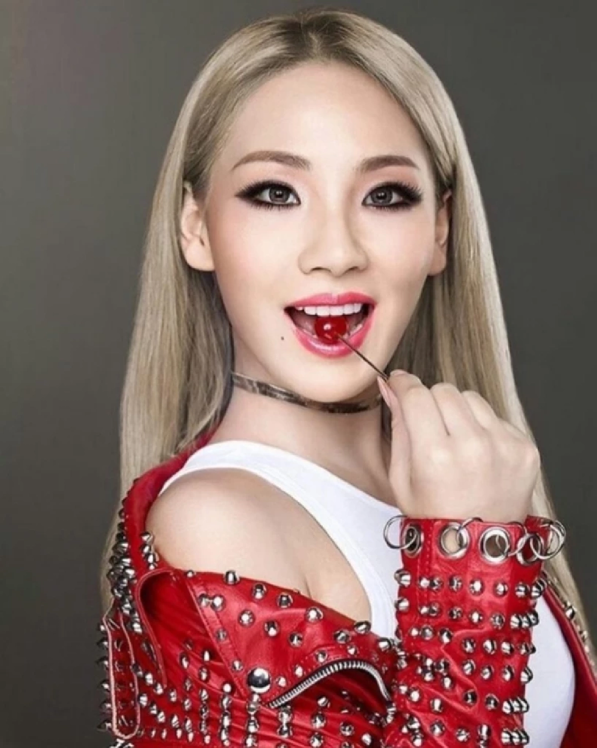 รวบ 'CL 2NE1' จนท. ส่งดำเนินคดี รู้แล้วข้อหาอะไร งานเข้าแรง มีคนอื่นร่วมด้วย?