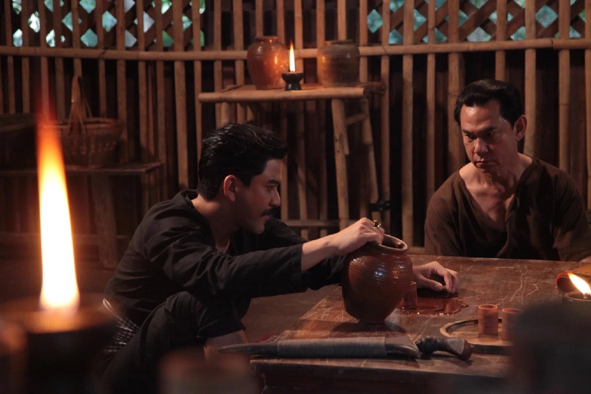 เรื่องย่อ "ยิหวาดาตัง" จุดเริ่มต้นรักในรอยแค้น  "ภณ ณวัสน์" ปะทะ "อแมนด้า"