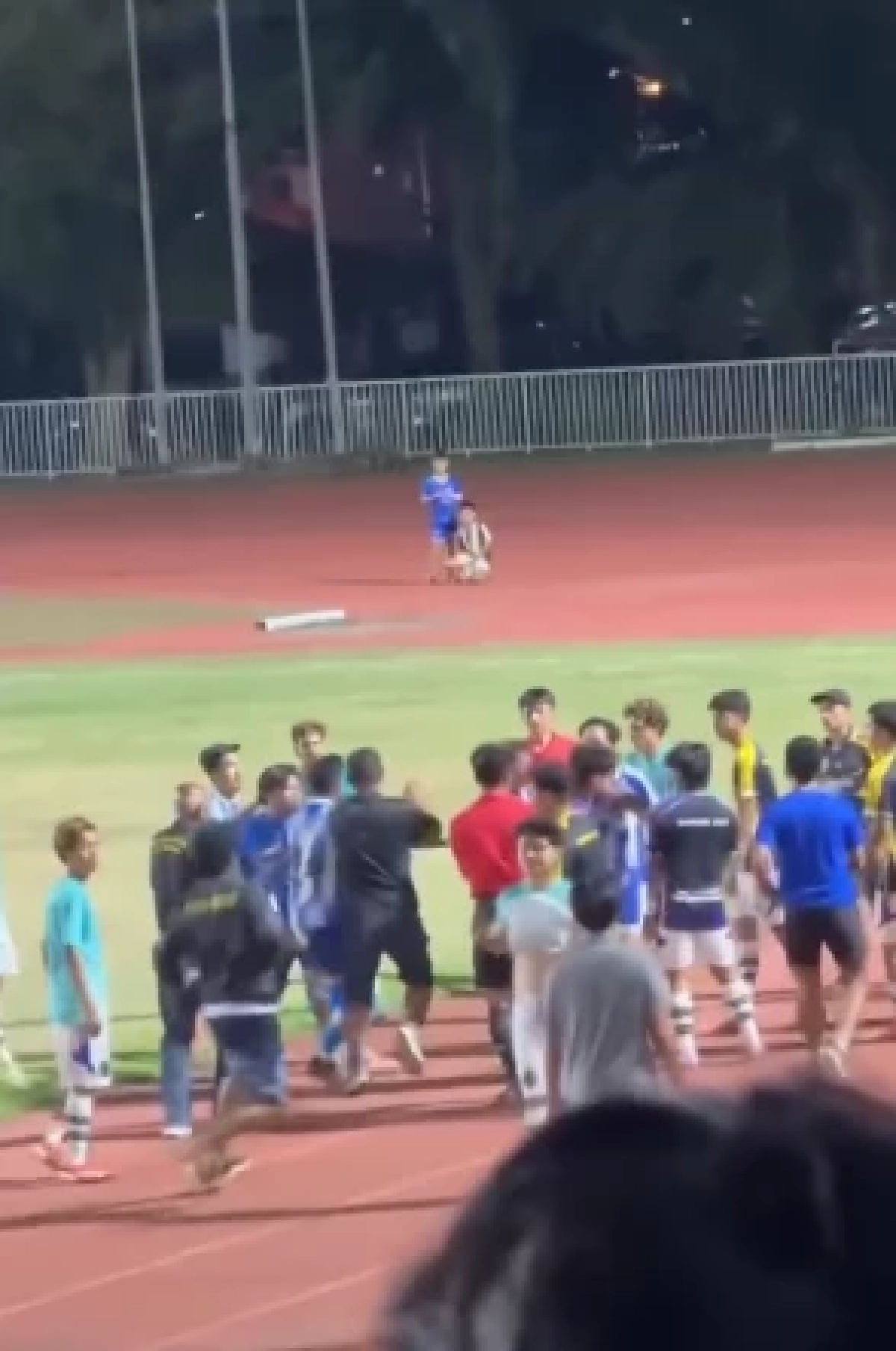 ทีมฟุตบอล อบต.ปกาสัย-อบต.เขาดิน โดนตัดสิทธิ ห้ามส่งทีมแข่ง 3 ปี