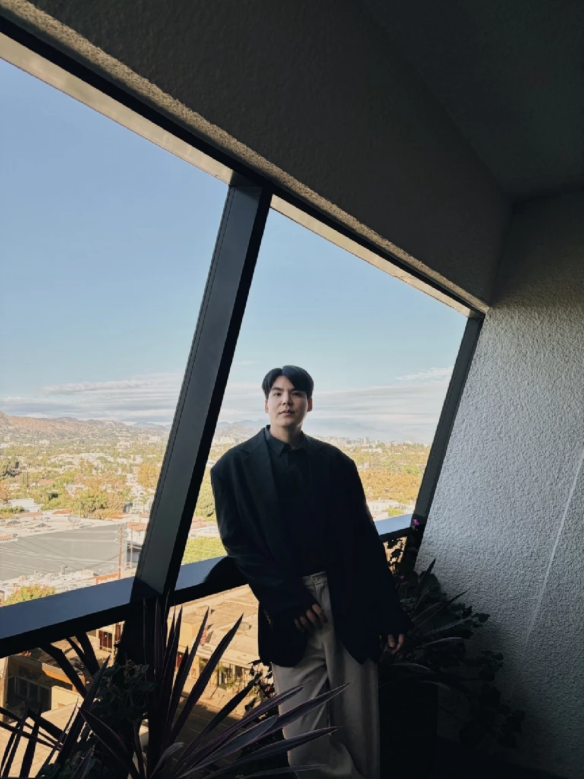 "DEE HUP HOUSE" เปิดอาณาจักร ส่งซีรีส์แนวตั้ง 3 รสสู้ศึก