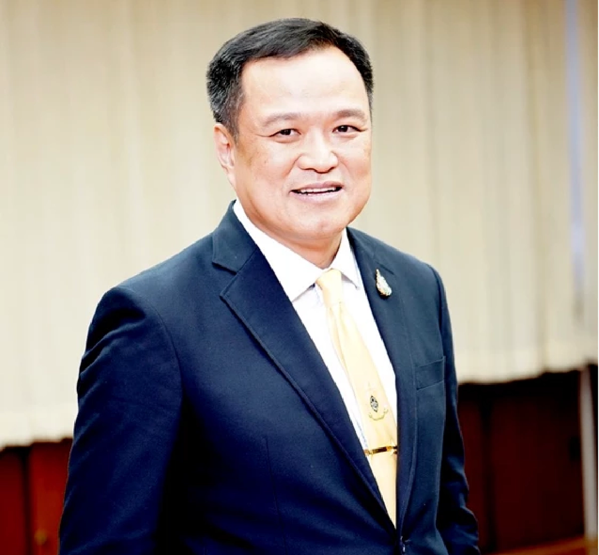 “อนุทิน” ย้ำ! จุดยืนแก้รัฐธรรมนูญ ไม่แตะหมวด 1-2 จี้บางพรรคประกาศจุดยืนให้ชัด