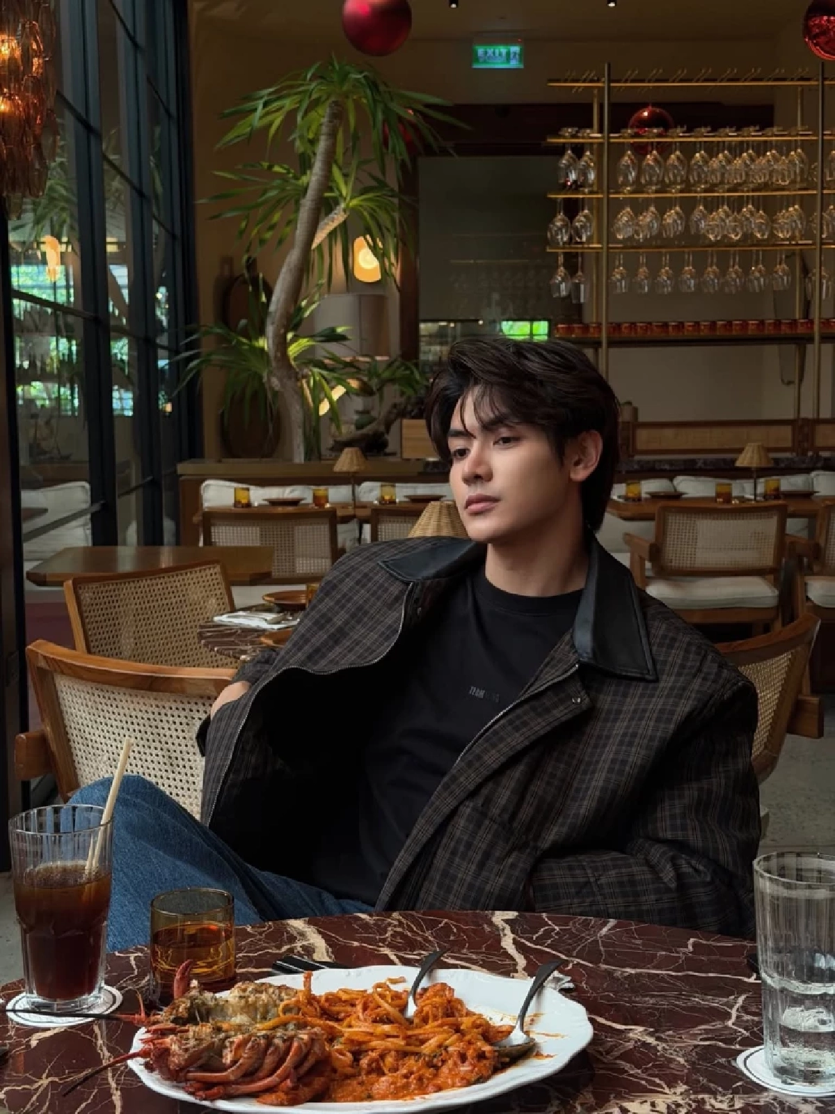 FCเดือด 'จุง อาเชน' พระเอกดัง ถูกแอบอ้างภาพส่วนตัว โปรโมท'บาร์โฮส' จี้เอาผิด