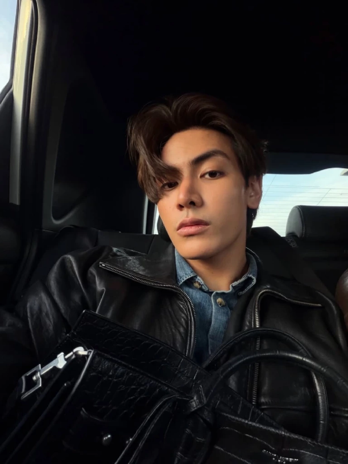 FCเดือด 'จุง อาเชน' พระเอกดัง ถูกแอบอ้างภาพส่วนตัว โปรโมท'บาร์โฮส' จี้เอาผิด