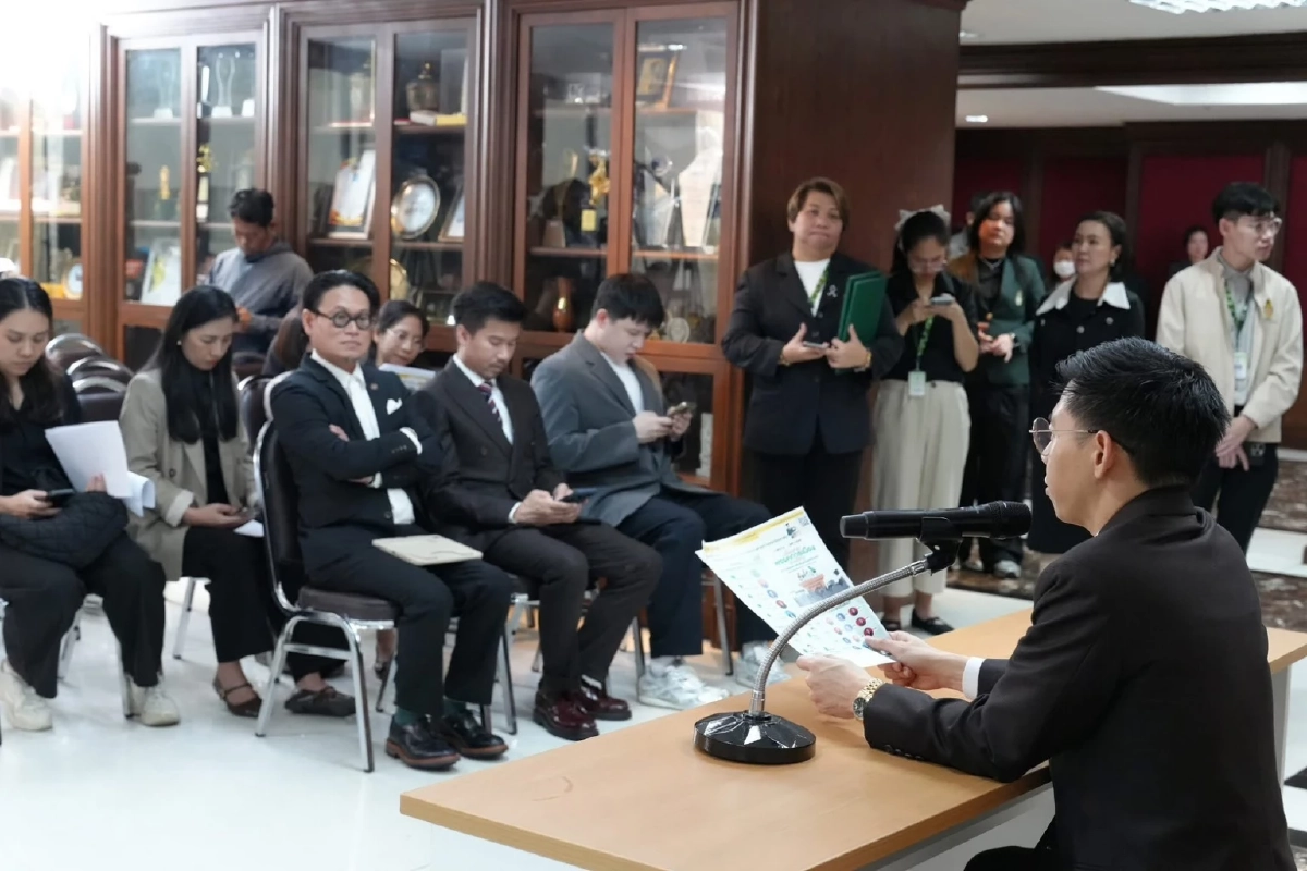 “โพลพระปกเกล้า” สนามเลือกตั้ง 69  จับตา Gen Y-X ตัวแปรจุดเปลี่ยนการเมือง