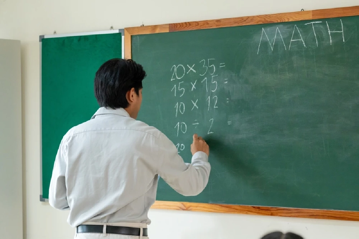 เรียนพิเศษคณิตศาสตร์ ติวสด ตัวต่อตัว พัฒนาทักษะ คิดเลขไว