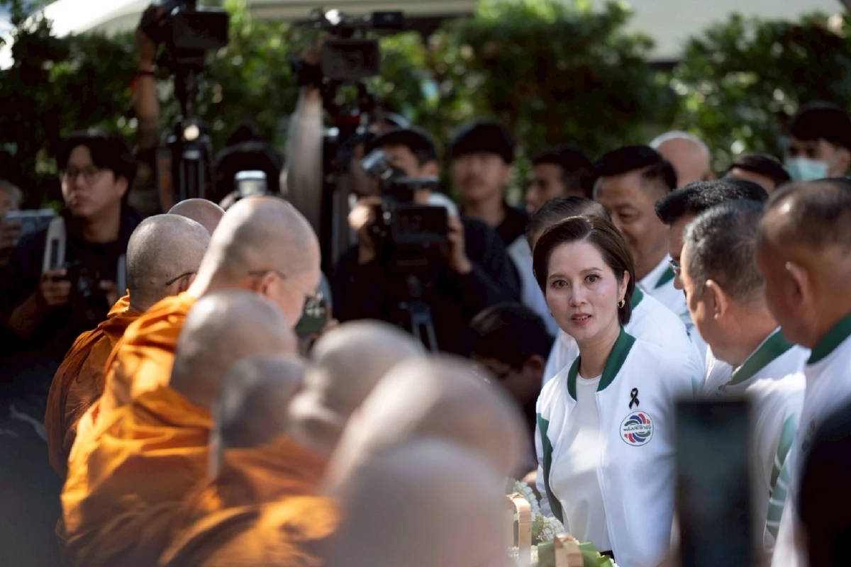 โปรไฟล์ไม่ธรรมดา "ตรีนุช เทียนทอง" แม่ทัพ พปชร. ป้ายแดง แชมป์ สส. 6 สมัย