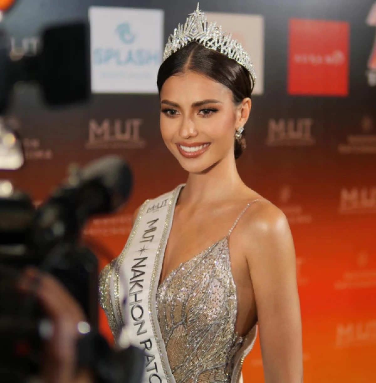 "แม่ปุ้ย ปิยาภรณ์" ตอบชัดความสัมพันธ์? แอนโทเนีย - เป๊ก เศรณี