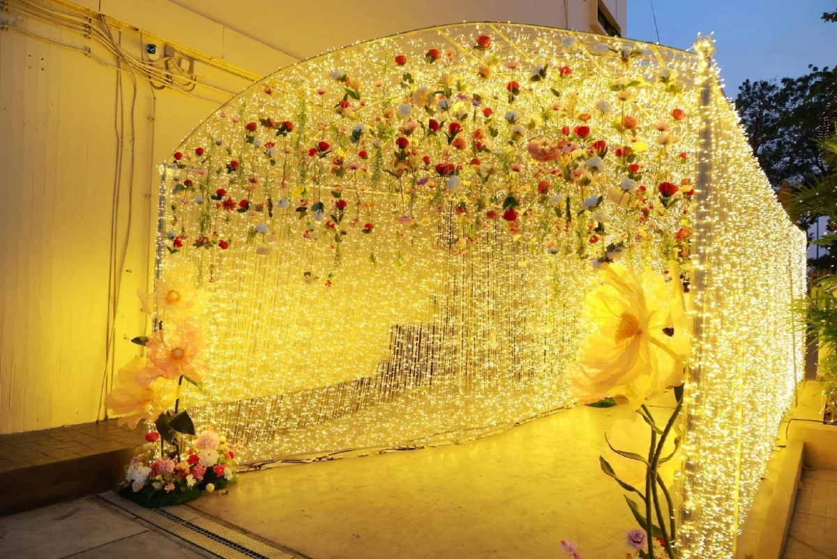 MEA เนรมิต “MEA SPARK” แลนด์มาร์กใหม่กลางกรุง โชว์นิทรรศการแสงสีสุดตระการตา “Flowers Light SPARK” รับงาน Bangkok Design Week 2026 ชวนประชาชนสัมผัสพลังงานแห่งศิลป์และวิถีชีวิตเมือง ฟรี!