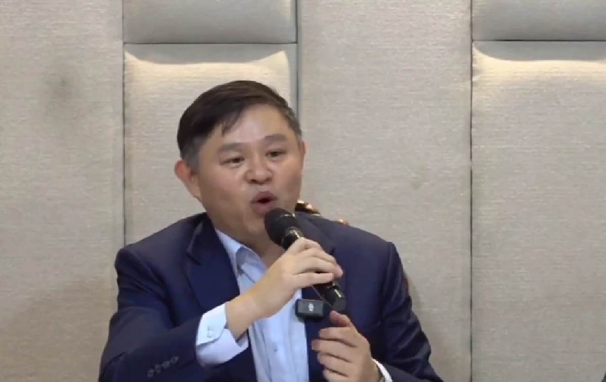 สรุป "ทนายแก้ว" แถลงขอโทษ พลาดกอดหอม "สาว 18 ปี" วันที่นัดเจอ "พ่อ" ขอ 5 ล้าน