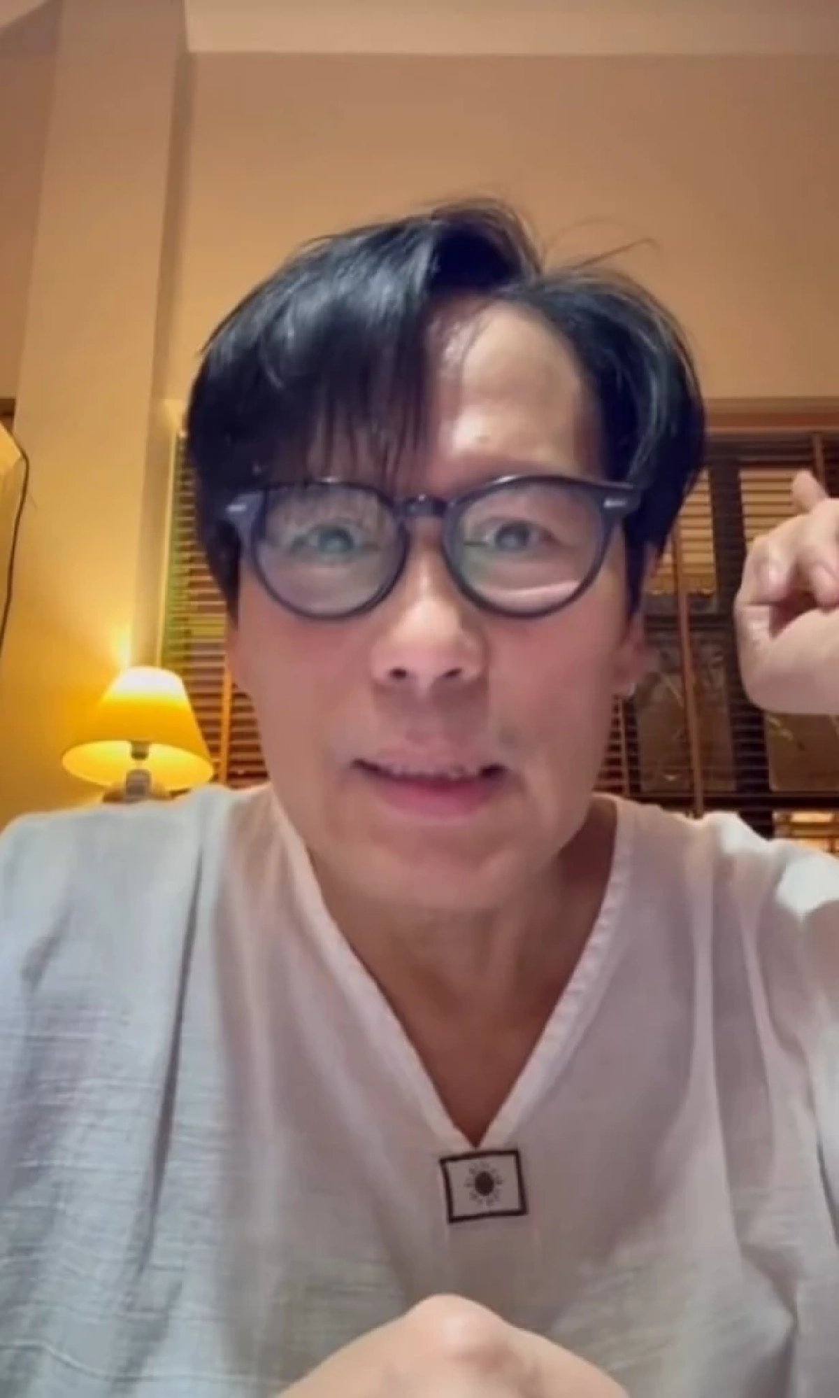 ห่วง 'เบิร์ด ธงไชย' คลิปเสียงเป็นเหตุ ชาวเน็ตแห่ส่งกำลังใจ วิเคราะห์เสี่ยง?