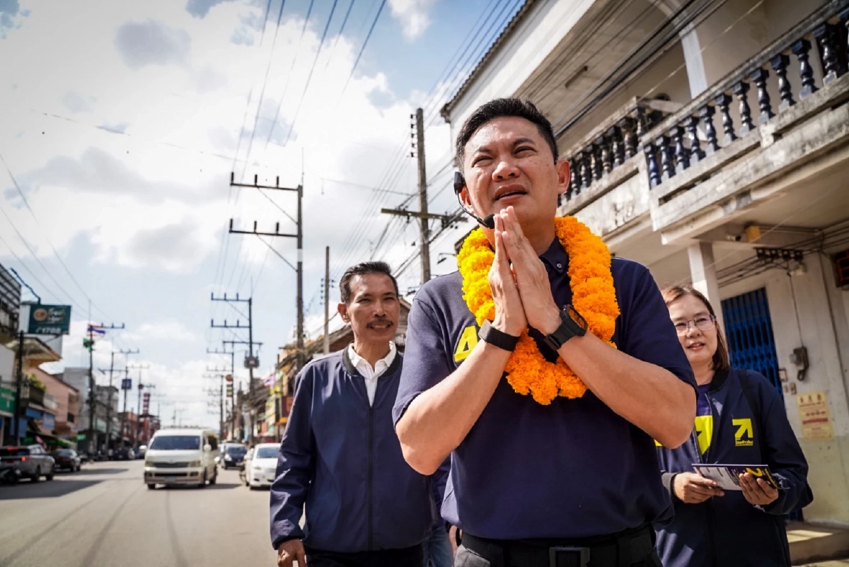 ดร.เอ้ ฉุน! เหตุเครนทับรถไฟสีคิ้ว แฉคนทำผิดไม่เคยกลัว เพราะไม่เคยโดนจับติดคุก