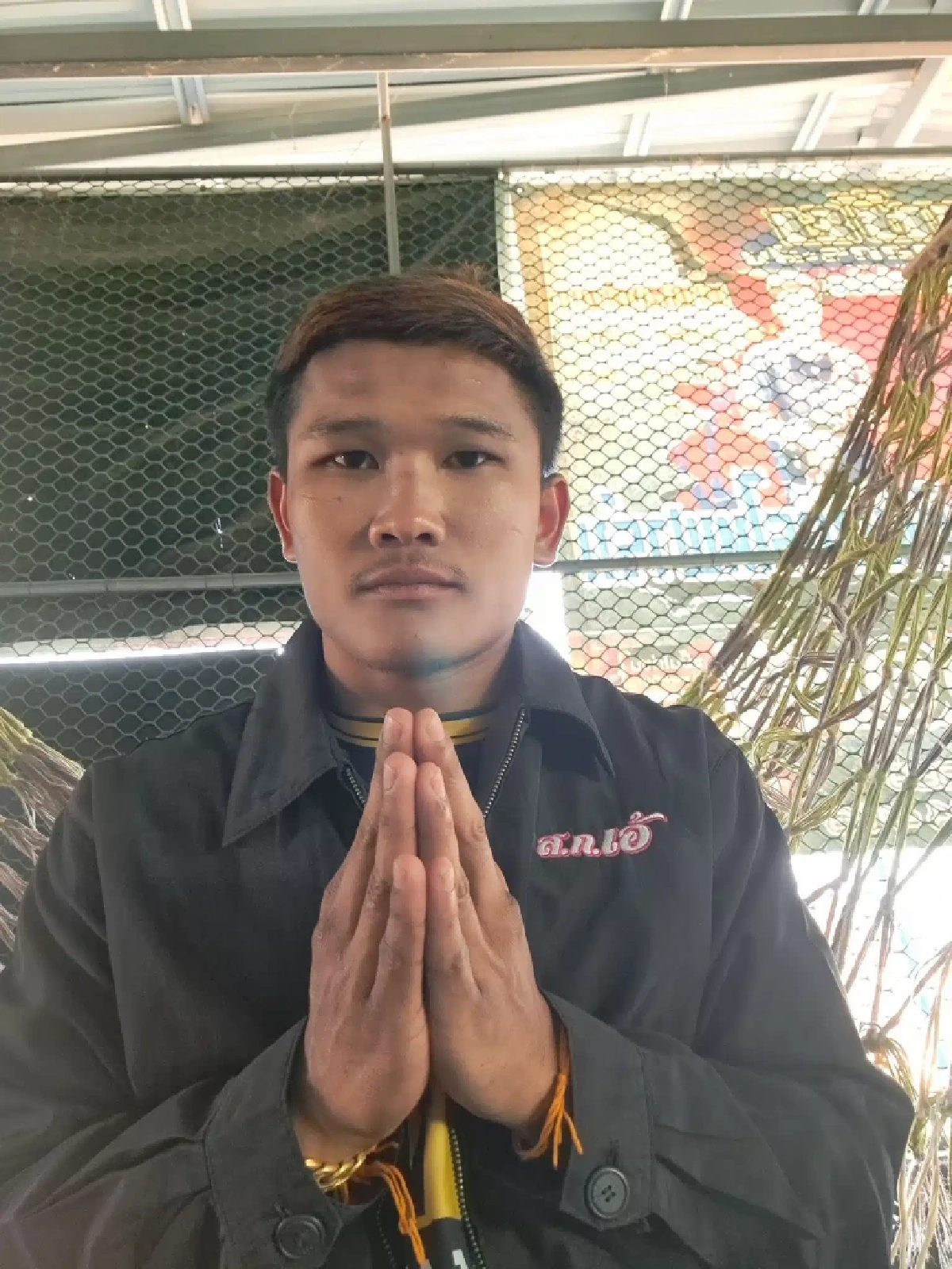 นักมวยดัง “กุหลาบดำ” แลนด์สไลด์คว้าเก้าอี้ อบต. ป้ายแดง