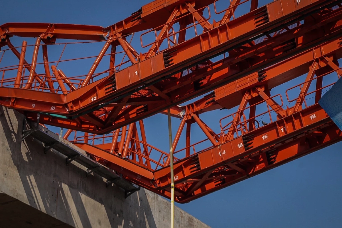 ดร.เอ้ ส่องกล้องวิเคราะห์นาทีเครนเสียสมดุลถล่มทัยรถไฟ เปรียบ "มีดอีโต้"