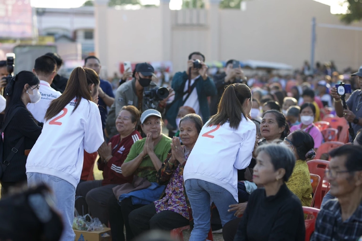 "ปลัดตุ๋ม" เปิดตัว "สุทธิกานต์" ชิงเขต 4 ร้อยเอ็ด มั่นใจคนรุ่นใหม่เปลี่ยนอนาคต