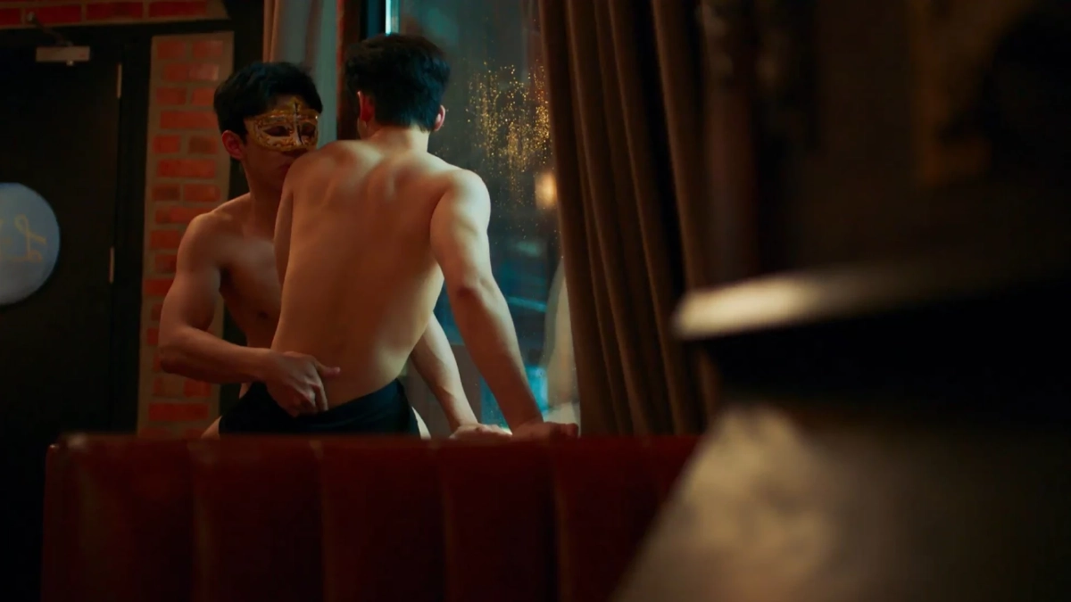 สะเทือนวงการซีรีส์ 'NC เดือดจริง' แรงเกินต้าน เปิดปี 2026 ลูบ จูบ ถอด?