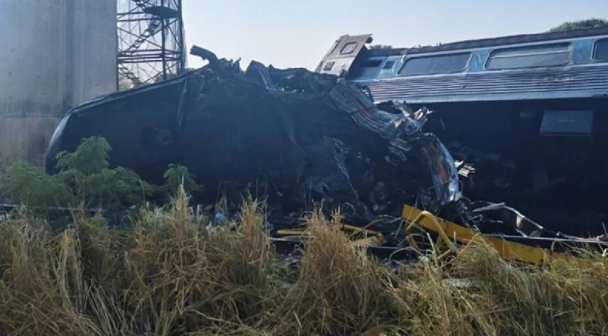 เปิดซาก! เหตุเครนฯ ล้มทับขบวนรถไฟ อ.สีคิ้ว จ.นครราชสีมา