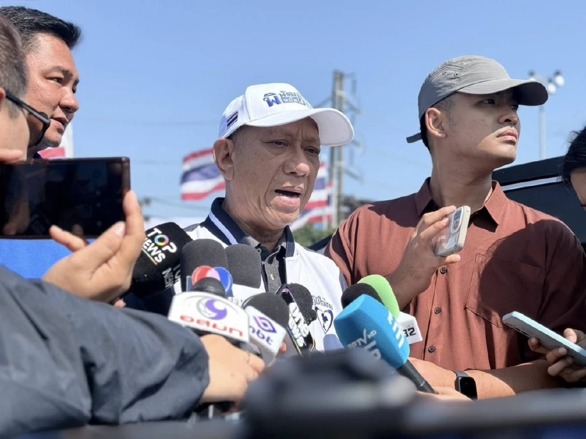 อัปเดต ยอดดับพุ่ง! 32 ราย เหตุเครนหล่นทับรถไฟ ที่สีคิ้ว บาดเจ็บหลายราย