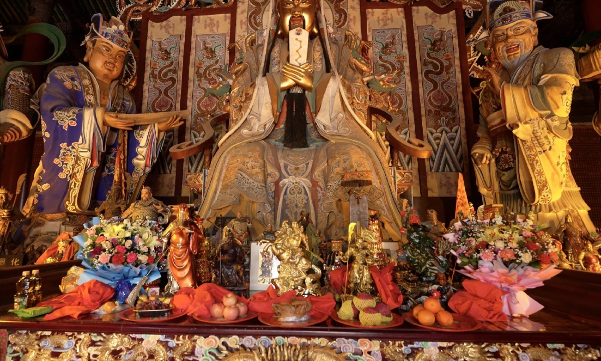 ตรุษจีนปีนี้ทำไมต้องมาไหว้เสริมเฮงที่ไอคอนสยาม?