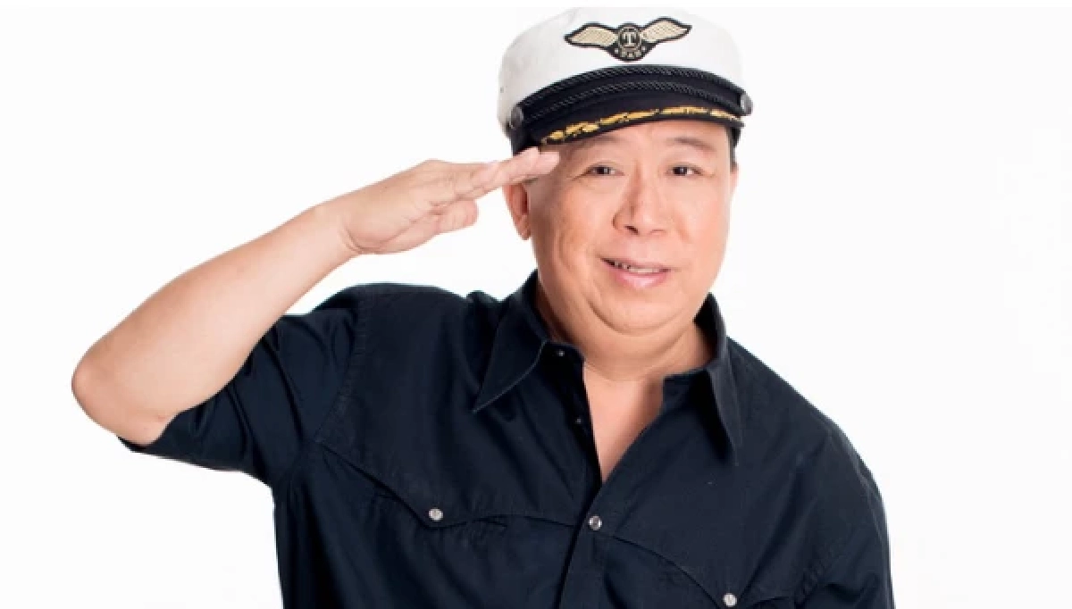 หามส่ง รพ. "ตัน ภาสกรนที" พลัดตกเวทีสูง 2 เมตร มีอาการบาดเจ็บหมอดูแลใกล้ชิด