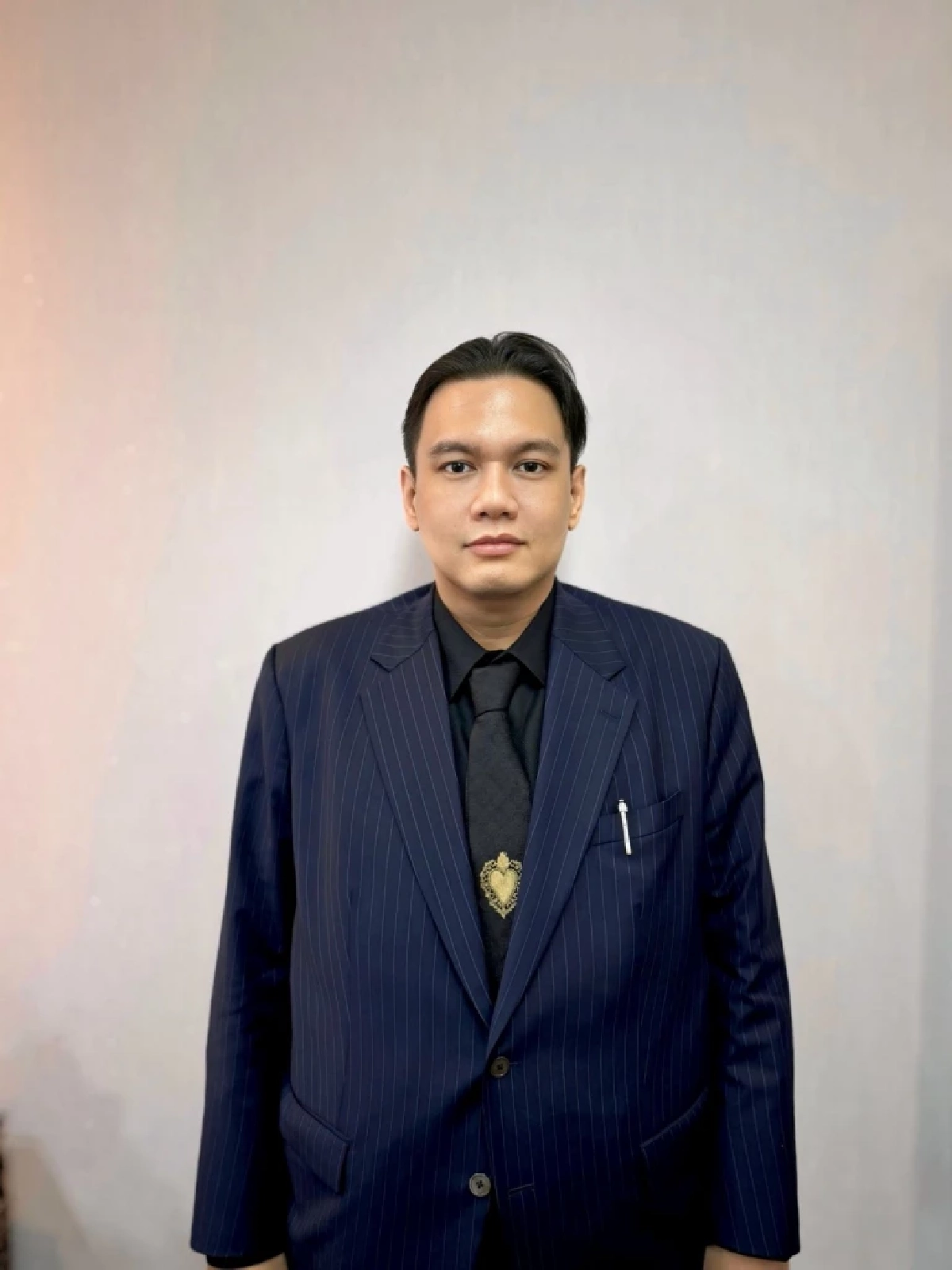 "ไผ่ ลิกค์" ฟาดกลับ ปมโดนบูลลี่ไม่หล่อ หลังเปิดตัวแฟนสวย "น้องเครป"