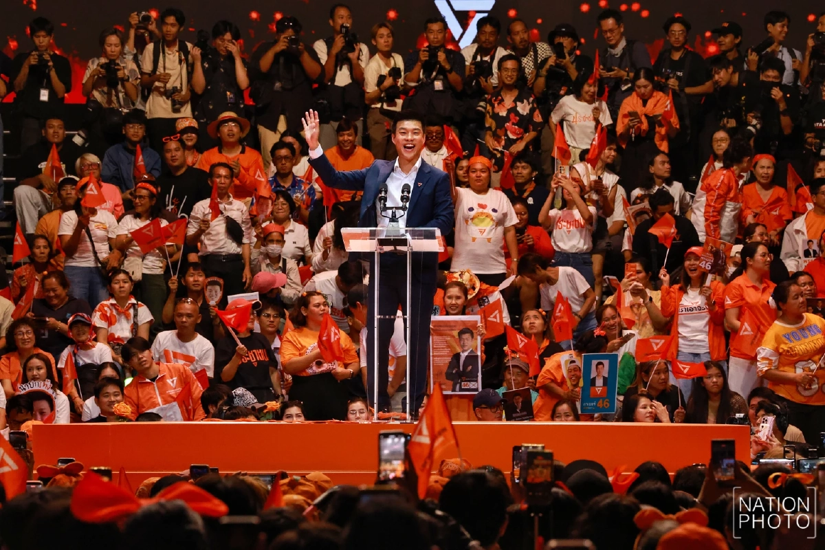 “เท้ง” ให้คำมั่น 1 สมัย 4 ปี ปราบโกง-ทุนเทา เขินถูกเรียกนายกฯเท้ง