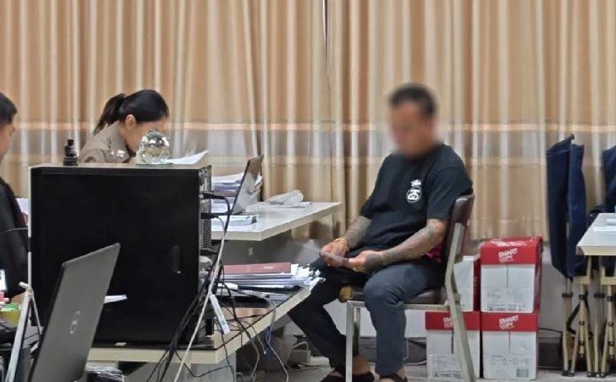 งานเข้า! ผู้ใหญ่บ้าน สายคอนเทนต์ ยิงปืน "วันตรุษจีน" โพสต์ลงโซเชียล