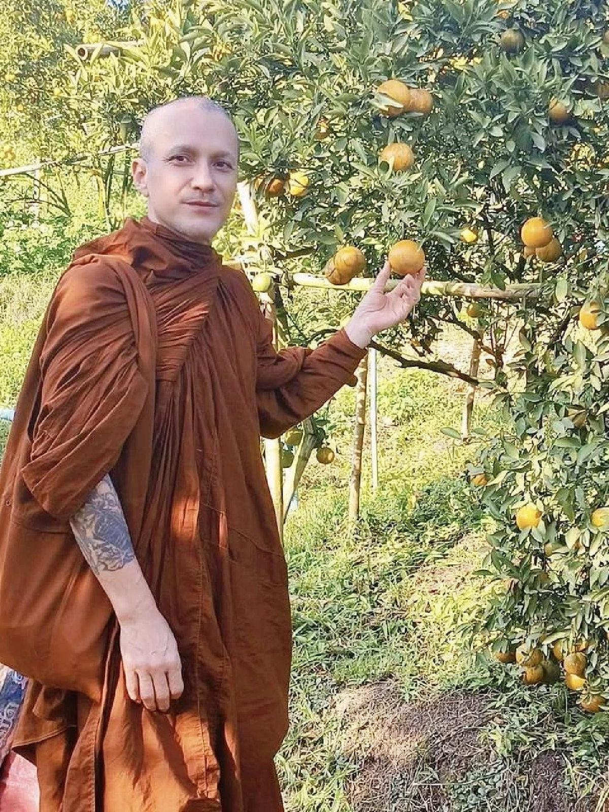 จำได้ไหม "เดวิด อินธี" อดีตนักร้องดังล่าสุดบวชยาว "ไม่มีกำหนดสึก"