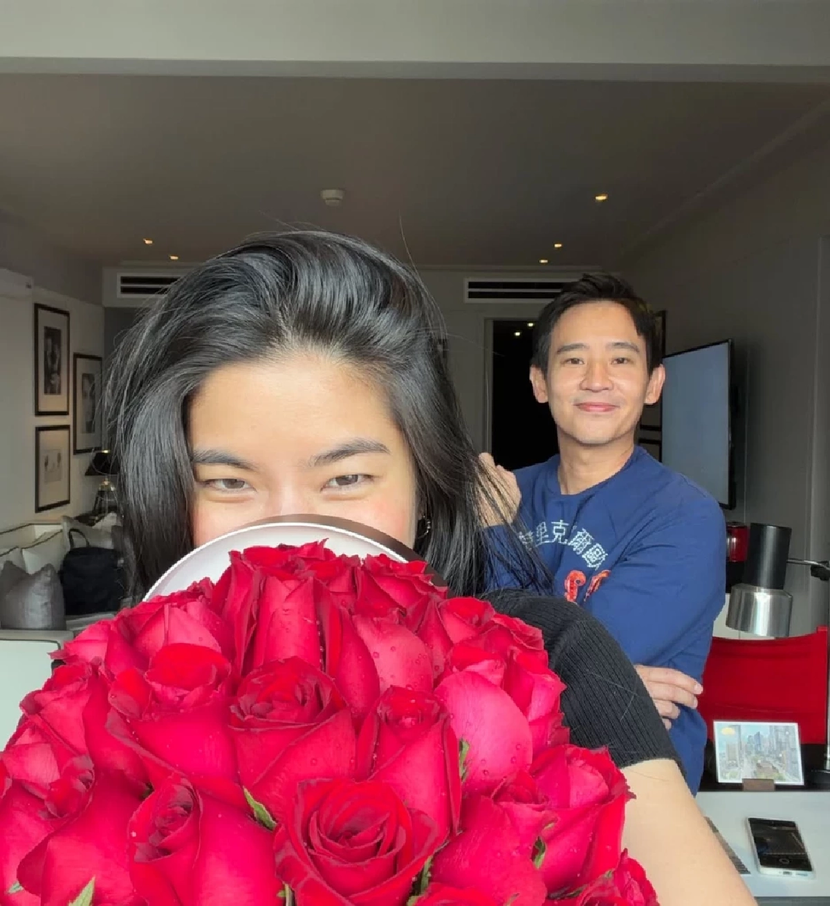 สะดุ้ง!'มีน'โผล่เมนต์ 'ก้อย-ทิม' โยงการเมือง ชาวเน็ตแห่เสริมทัพแซ่บ